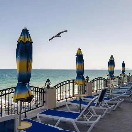 Mirage Collective 아파트