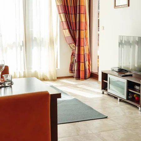 Mirage Collective Apartman *